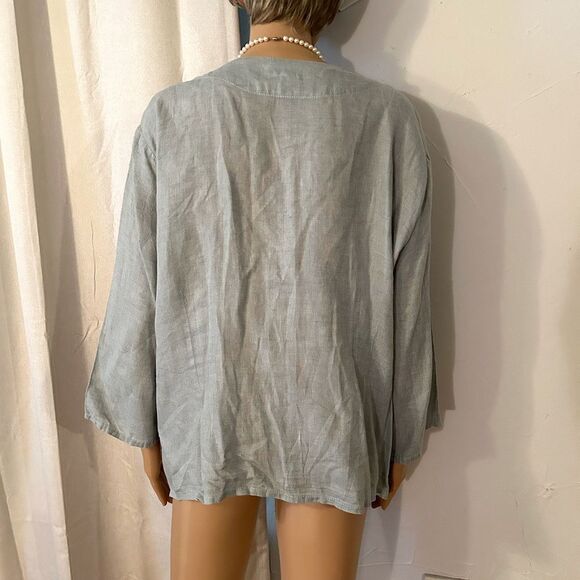 Flax Linen Women’s Size Large Light Dusty Sage Color Button up Blouse Top - Picture 3 of 9